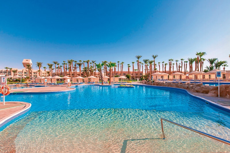 Beach Albatros Pool